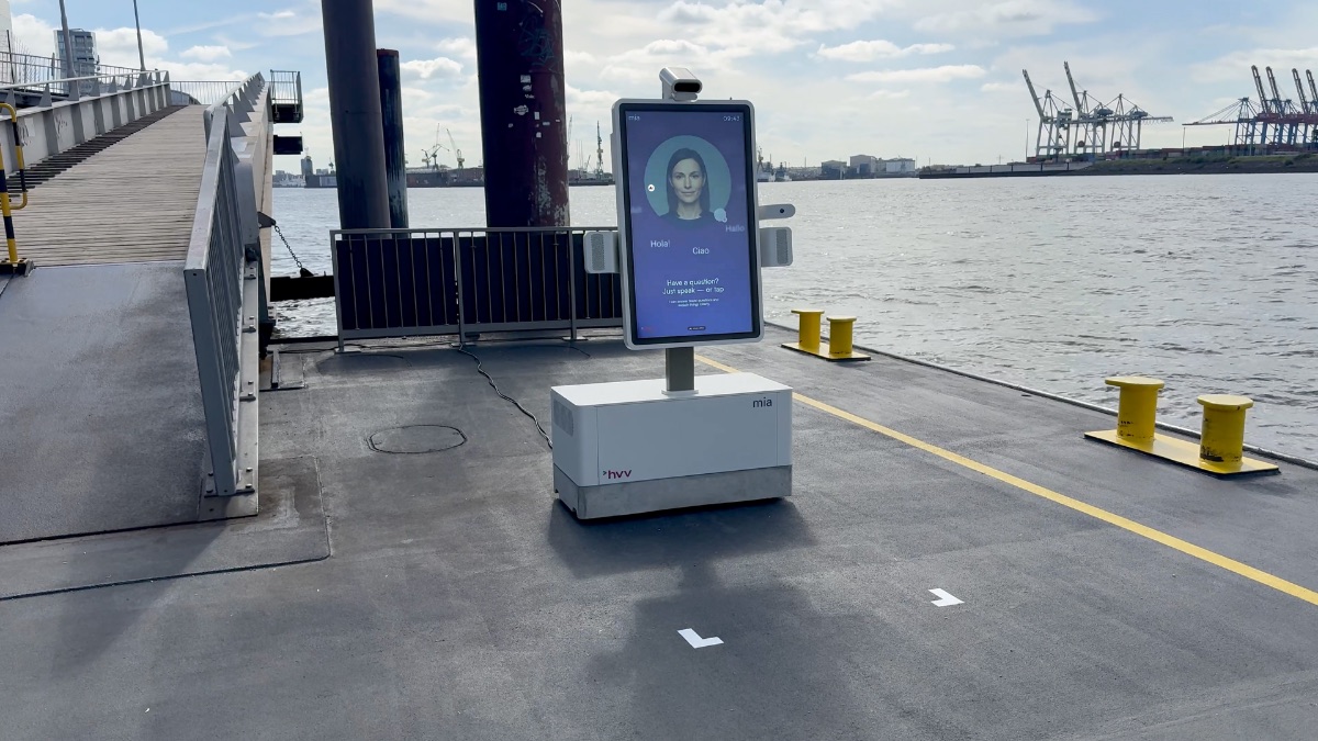 Mockup of hvv mia an AI conversational service hub prototype Luxoom is developing together with the hvv and Synergeticon